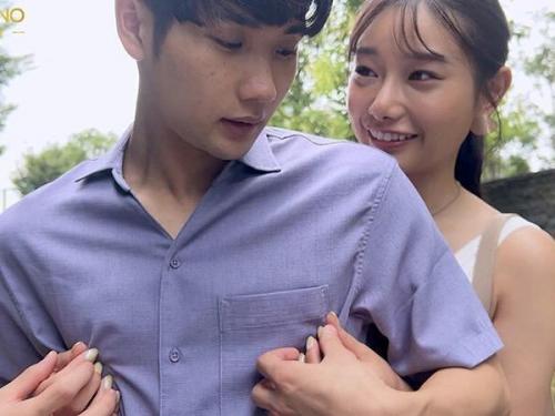 【女友達】「こんなに反応しちゃうなんて…あなたって本当にドMなのね（笑）」彼女がいるのに虜にさせる、甘美で刺激的な痴女の誘惑！