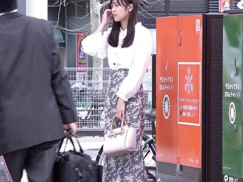 【寝取り】『うちの妻を寝取ってください！』夫の命令で他の男に寝取られる28歳人妻！ダメだとわかっていても感じてしまう..