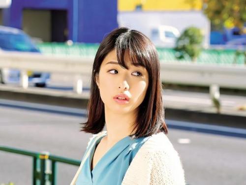 ＜川上奈々美＞退屈な日常に飽きたパートの美人妻が職場の若い男性に夢中になり、禁断の情事に溺れる！
