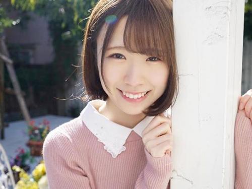 ＜真白美生＞エッチ大好きショトカ美少女JDが激しくハメられちっぱい乳首を尖らせイキまくる！