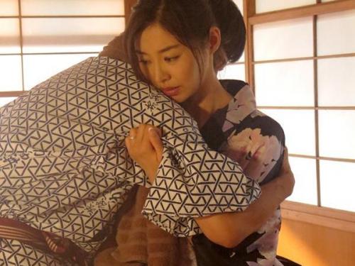 ＜夏目彩春＞亭主に一途の貞淑美人妻が昔の気になる同窓生とＷ不倫の一線を越える！