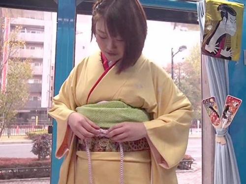 ＜マジックミラー号＞振袖美人のむちむち美少女がたわわなおっぱい揉まれてドスケベセックス！