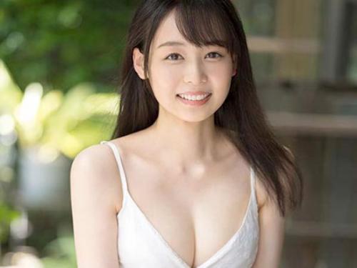 ＜AVデビューｘ時田亜美＞まだあどけないスレンダー美少女が期待に濡れる発情マン〇を責められる！