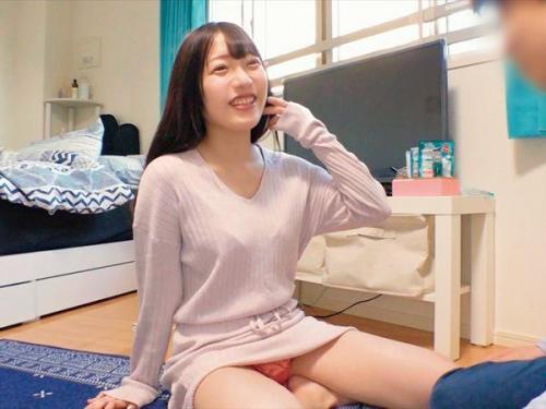 ＜ハメ撮りｘ筆おろし＞黒髪ロングの正統派美少女がウブな童貞クンのデカマラ咥えて愛情セックス‼