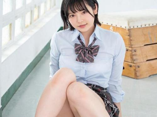 ＜早見なな＞積極的なショトカ制服美少女が同級生にパンチラ見せつけ誘惑し学校内でハメまくる‼