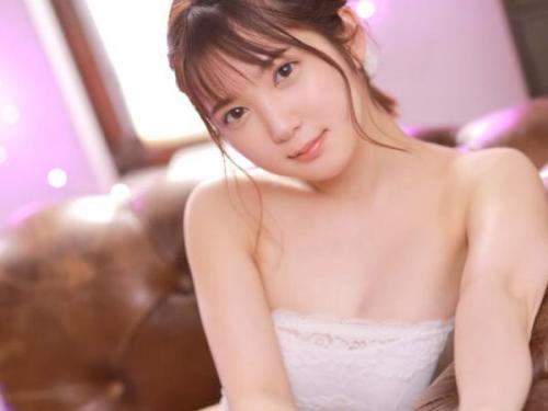 ＜四宮ありすｘ芸能人＞スタイル抜群の色白美少女が恥ずかしがりながらも大胆デビュー‼