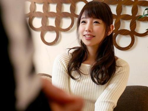 ＜ハメ撮りｘ保育士＞ふわふわ系の美人保育士さんが積極的に肉棒咥えて可愛い声でハメまくる‼