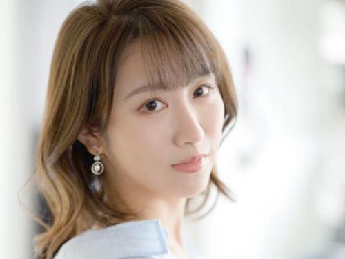 ＜AVデビューｘ田中なな実＞大人しい美顔に性欲詰め込んだ美人妻がクンニと手マンでイカされる！