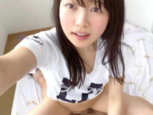 ＜ハメ撮りｘ素人＞H大好きちっぱい美少女が自分でカメラを構えてカレとドスケベファック！