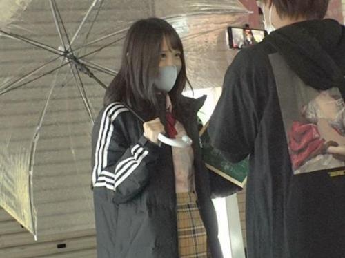 ＜吉岡ひより＞頭の中はチン〇でいっぱいの激カワ美少女が肉棒ヤらしく舐めあげザーメン搾取！