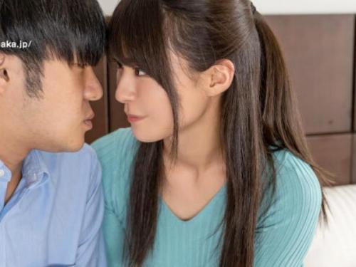 ＜東條なつ＞頭の中はチン〇でいっぱいの美人OLが奥手な上司を誘惑して痴女責めセックス！