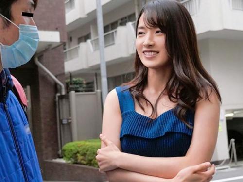 ＜向井藍Ｘ素人感謝祭＞テクに自信アリの美少女人気女優が素人チン〇を瞬殺痴女責め‼