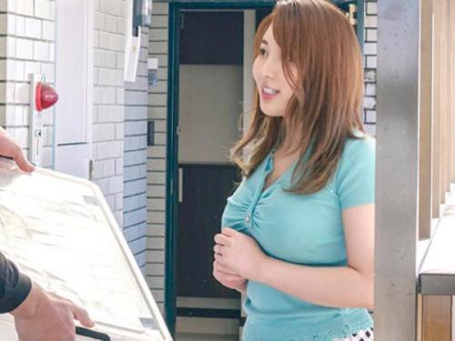 ＜北野未奈＞亭主のフニャチンじゃ満足できない淫乱美人妻が逞しい他人棒にハメられイキまくる！