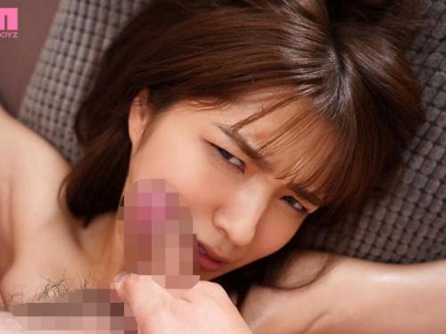 絶頂後も子宮を肉棒の先で執拗に刺激し続ける！仲間のパートナーに睨まれつつも無理やり交わり、欲望のままに犯し尽くす快感！