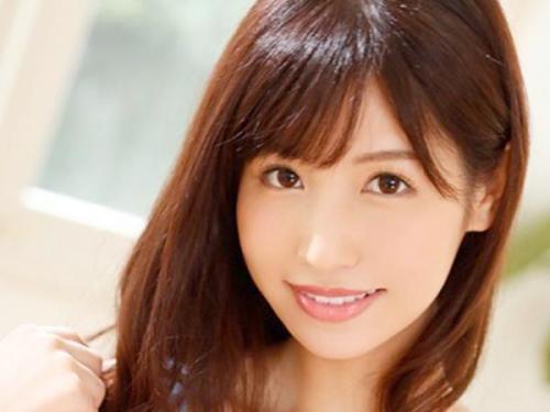 【ノーブラ】「どうかしました?♡」お姉さんはまさかのノーブラ!?目を逸らすこともできずにフル勃起。エロい身体の誘惑に勝てるわけもなく、豊満ボディで骨抜きに…