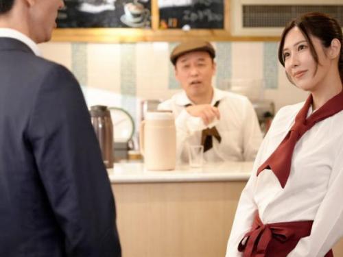 ＜水端あさみ＞家計のためにパートを頑張る美人妻が職場で雰囲気に流され他人棒を受け入れイキまくる！