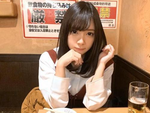 ＜ハメ撮りｘ美少女＞いつでもヤりたい年頃の美少女が肉棒挿入されたらドMになってイキまくる！
