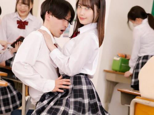 ＜ハメ撮りｘ女子校生＞黒髪ロングの制服美少女がスカート内で肉棒咥えて学校内でハメまくる！