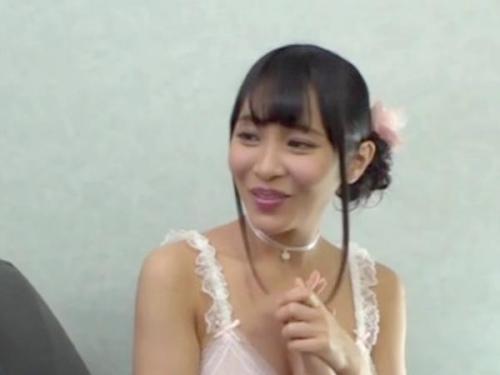 【喘ぎ声】「たくさん出して♡」パンパンオンリーのヘルスは男を快楽へと導く。フェラはもちろん、綺麗なパイパンでチンポを離さず中出し必須の激ピストン！