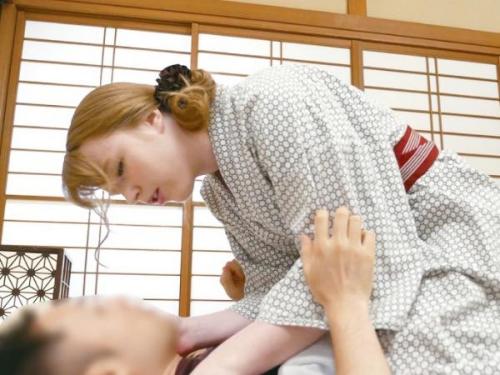 【爆乳】「アァ…スゴイィ♡」生徒思いの外国人教師は、教え子の気持ちにもこたえてしまう。拒絶しようとしてもチンポの前では拒みきれず、本能のままにしゃぶり尽くす！