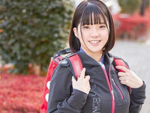 【手コキ】＜マジックミラー号＞スポーツに情熱を傾ける運動部の美少女が、自身を題材に興奮する男性の様子に欲情し、熱烈に結ばれる！