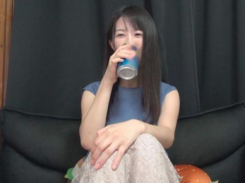 ＜ハメ撮りｘ三十路人妻＞夫のチン〇じゃ満足できない淫乱美人妻が他人棒でドスケベ不倫セックス！