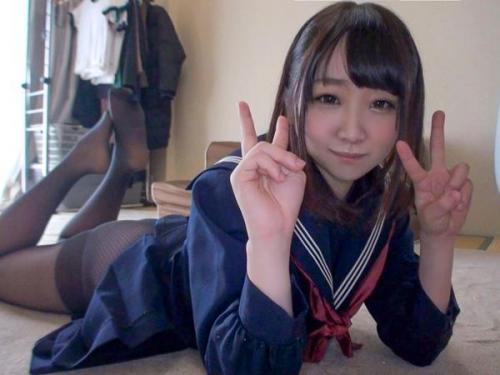 黒髪の清楚な女子高生のリアルなパンストを徹底的に堪能するフェチの究極体験！