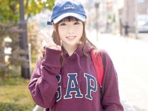 ＜マジックミラー号＞エッチ大好きイマドキ美少女がナンパ男の肉棒しゃぶって発情セックス！