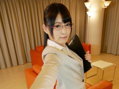 ＜波木はるかｘVR＞若い肉棒大好きな美人先生の卵が生徒のチン〇を誘って誘惑セックス！