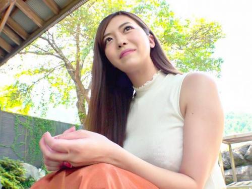 ＜ハメ撮りｘ人妻＞妖艶ボディを持て余す美人妻がクビレ巨乳を揉まれて不倫の快楽にドハマりする‼