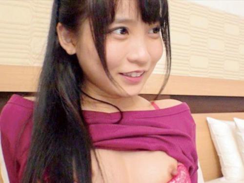 【オナニー】「そのまま中に出して！♡」インポ男子のサポートをする美女。ディープキスで勃起したチンポを中に入れると、すぐ萎えて射精しないだろうとふざけて中出し懇願。騙されているとも知らずに…