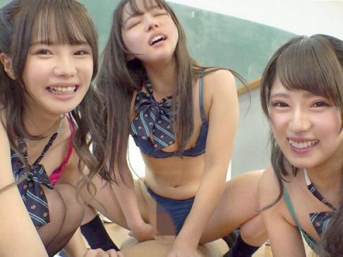＜ハメ撮りｘハーレム＞いつでもヤりたいイマドキ美少女達に一方的に痴女られるハーレムセックス‼