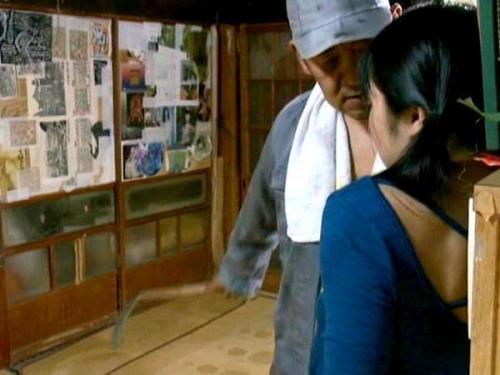 【ヘンリー塚本】静かに見える人妻が抑えきれない欲望に飲み込まれ、純潔な肌が汚される無理やりの凌辱と屈辱の交わり！