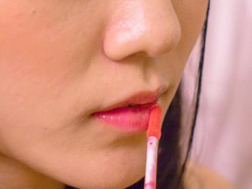 【巨根】「もう終わりにして…!」隣人に寝取られた女。何度も呼ばれ、そのたびにに巨根で犯される…繰り返される凌辱は、清楚な妻を狂わせていく