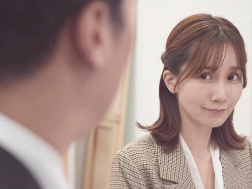 【愛人】禁断の関係を知りつつも...相性抜群で...昼休みの僅か1時間でラブホテルへ駆け込み3回も絶倫射精！