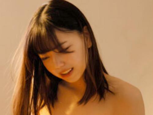 【フェラ】「ナイショだよ?♡」美しい巨乳を見てしまうと親友の彼女でも抑えられない！脱いだら凄い美巨乳を堪能し中出しまで一直線！それでもSEXは朝まで終わらない