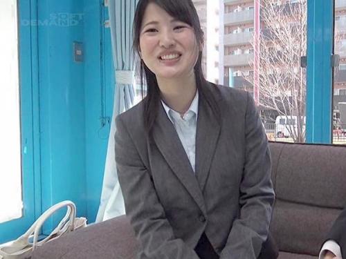 ＜マジックミラー号ｘ女上司＞仕事一途な美人上司が能無し部下に膣奥ハメられイキまくる！