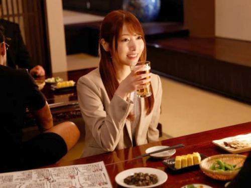 ＜西宮ゆめ＞仕事もHもバリバリなキャリア美人社員が先輩チン〇を痴女ってドスケベセックス！