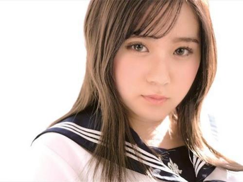 ＜ハメ撮りｘ美少女＞年上大好き女子校生美少女が制服着たまま大人のチン〇でドスケベファック‼