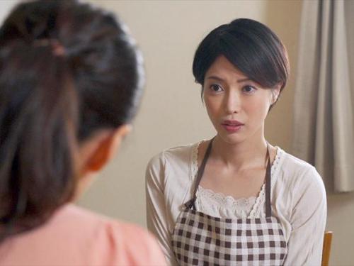 ＜君島みお＞最近Ｈがご無沙汰な巨乳美人妻が他人棒に快楽堕ちして背徳不倫セックス！