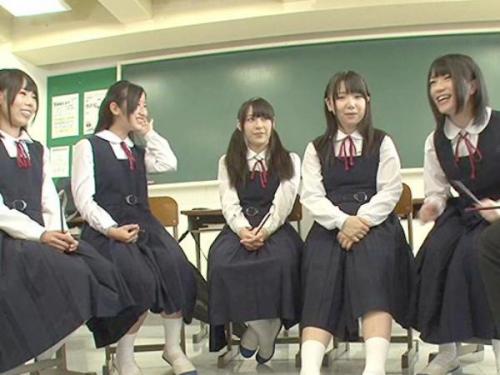 【ブルマ】「これ…気持ちいいかも♡」大人に憧れる少女たちは、勢いのままに王様ゲームを開始。内容がエスカレートしてしまい、少女たちは裸を晒す。気持ちよさを知ってしまえば後には引けない