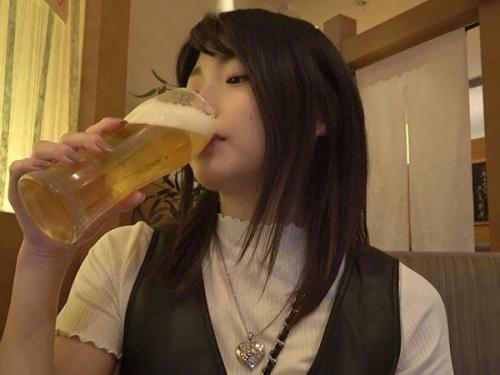 【ドM×美女】Hが大好きな素人娘にベロチュウしながら、ガチ中出しがしたい！一見おとなしそうなクールの女の子を…