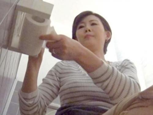 【寝取られ】「こんなに大きくして…どうしてほしいのよ⁉♡」熟女も落としてしまえばただの女！のはずが、スイッチが入った熟女の攻めは止まらない！快楽を思い出した女は止まることなくSEXを続ける
