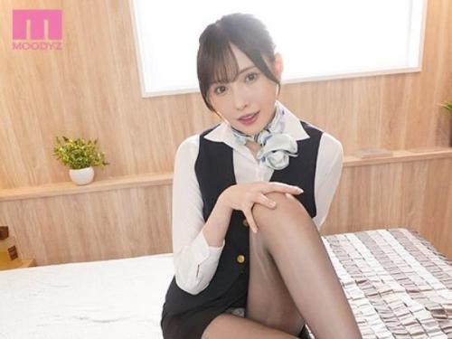 【ビッチ】下品なガニ股足コキ、異次元こねくり足指挟み、蒸れパンスト密着スネーク太腿コキ…！綺麗な長い脚が最高ですw