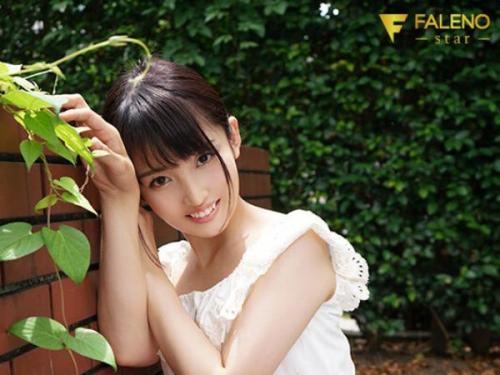 【初めての快楽×純粋美少女】20歳のほぼ未経験娘がアダルト界に足を踏み入れる！彼女の初々しい姿が次第に官能的に変わっていく様子をお見逃しなく！