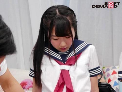 制服をまとった美少女たちが乗り込み、刺激的なアイテムで極上の快感を体験する！