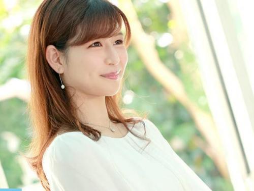 ＜AVデビューｘ友野あやみ＞透明感のある美人先生が見た目に反するドスケベセックス！
