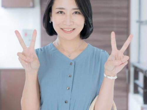 ＜瀬尾礼子ｘ五十路＞妖艶熟女の人気女優がファン宅押しかけ素人チン〇にご奉仕プレイ‼