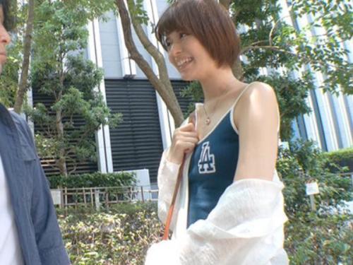 ＜月乃ルナ＞チン〇狂に成長した淫乱美少女が久しぶりに再会した叔父の肉棒で肉食セックス！