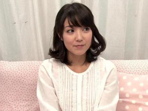 【母】『隠された欲望』「恋愛経験の乏しい男性に、ひとりエッチの助けをお願いできないかしら？」と呼びかけ、街を歩く乙女たちをマジックミラー号で誘惑する。